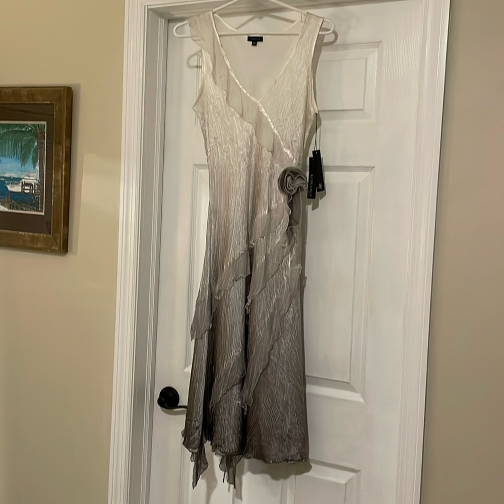 Komarov Cream to Gray Ombre Ruffled Midi Dress